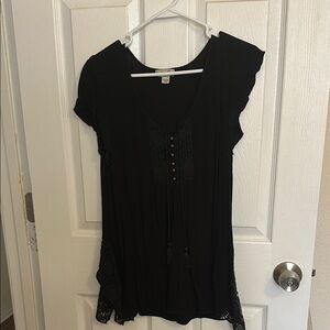 Women's Black Top